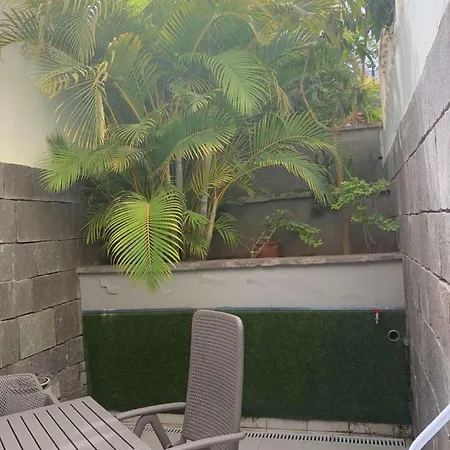 Cosy 2 Bedroom Apartment In La Caleta, Tenerife * Costa Adeje (Tenerife)